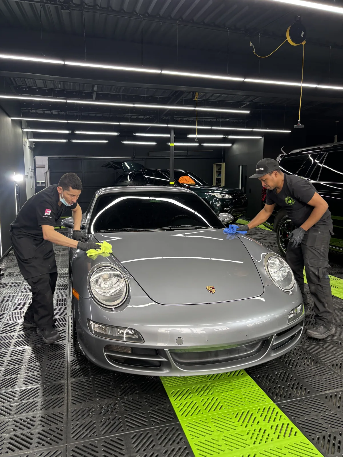 Ceramic Pro aplicado en vehículo premium 1