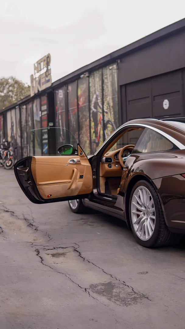 Recubrimiento cer&aacute;mico Porsche Targa Ecophant Auto 3